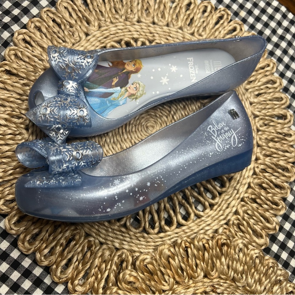 Mini Melissa - Picture 9 of 13